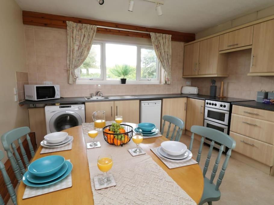 Cheerful Spacious 2 Bedroom Holiday Home St Anns 12 Gunnislake Eksteriør bilde