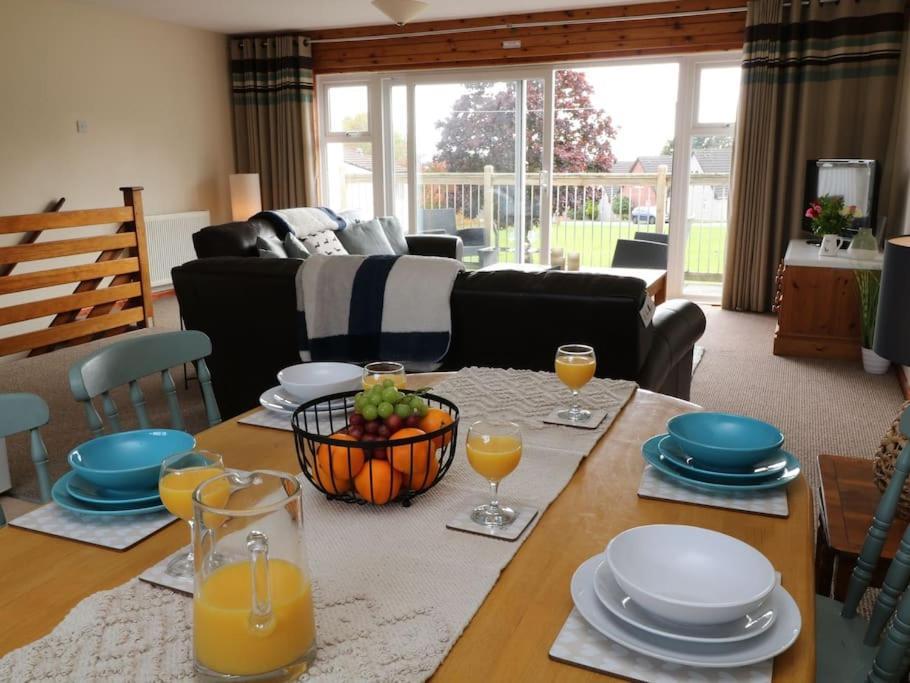 Cheerful Spacious 2 Bedroom Holiday Home St Anns 12 Gunnislake Eksteriør bilde